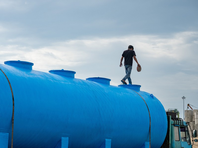 How to Select FRP Tanks for Corrosive Chemicals How to Select FRP Tanks for Corrosive Chemicals